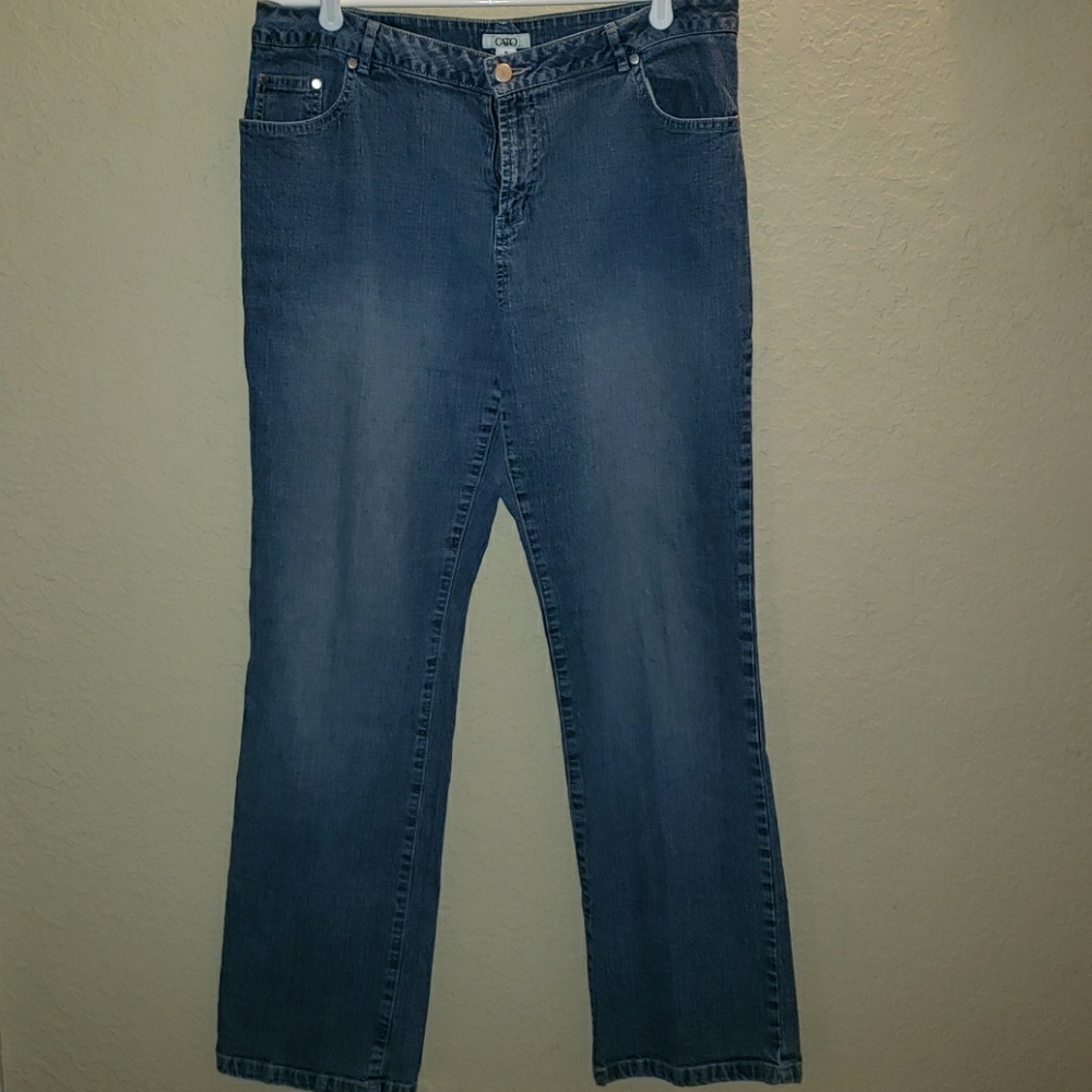 Blue Jeans - Picture 2 of 8